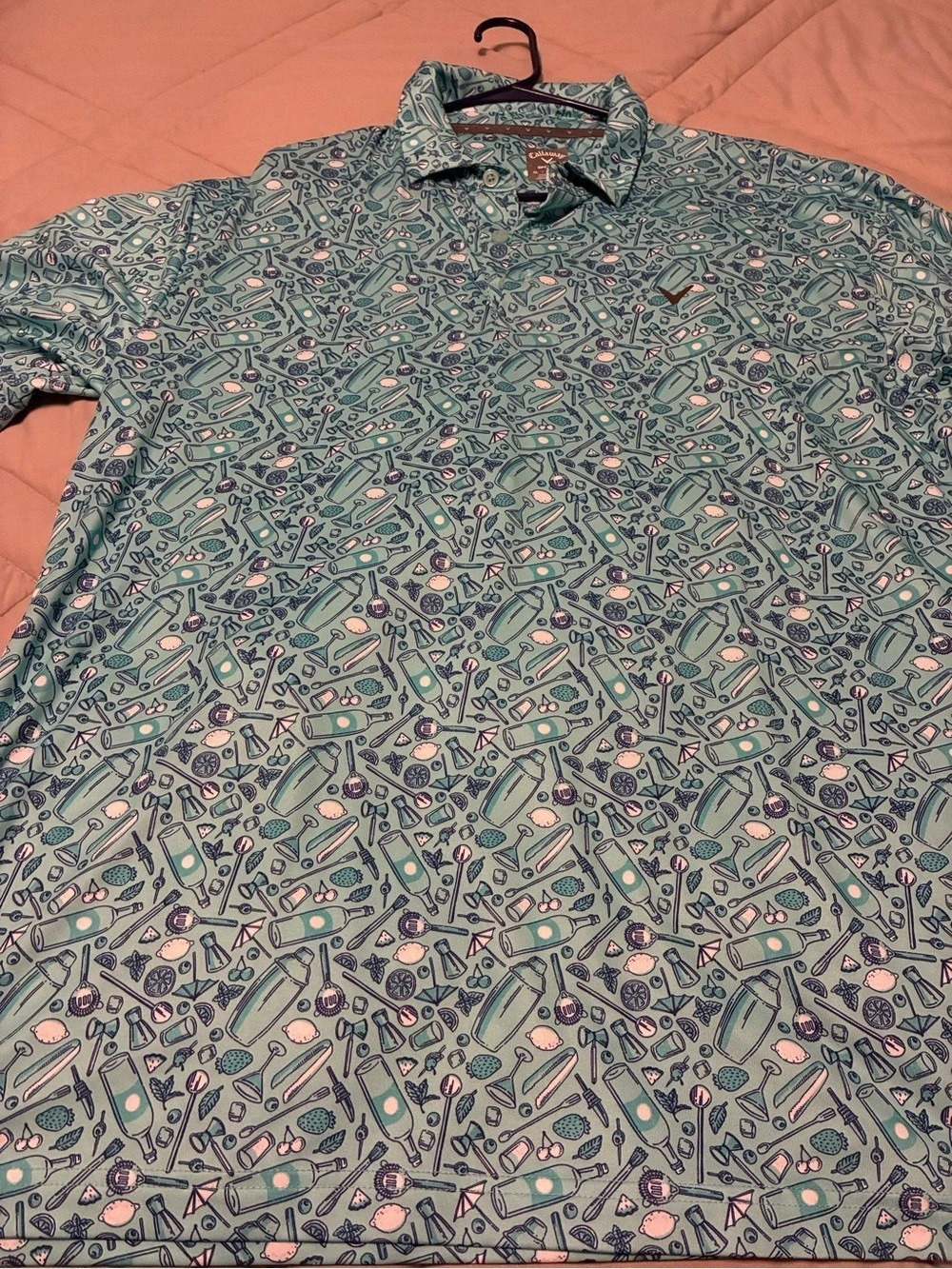 Vineyard Vines Men's Patterned Button Down in Blue & Pink Like New